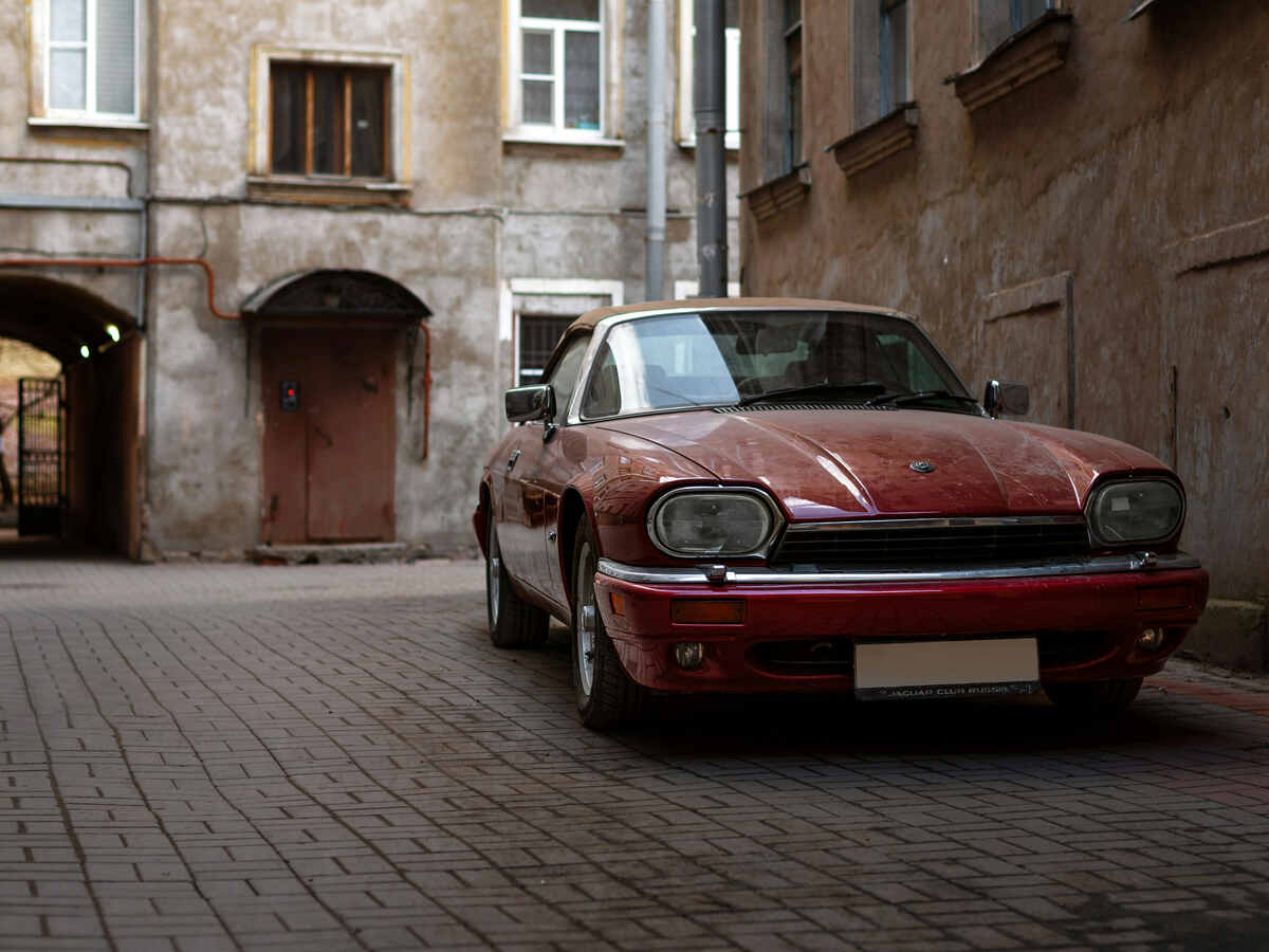 Upgrade Your Jaguar XJS: Top Parts You Should Consider