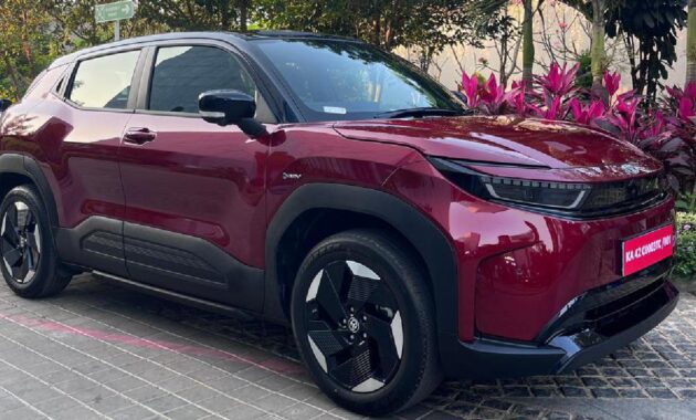 Toyota Urban Cruiser Ebella Front Three Quarters